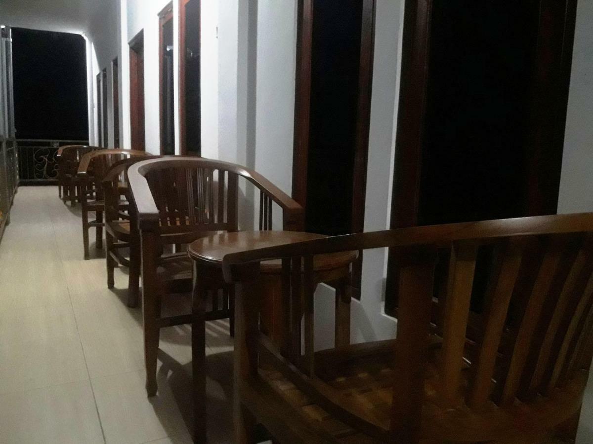 The Teuz B&B Labuan Bajo Extérieur photo