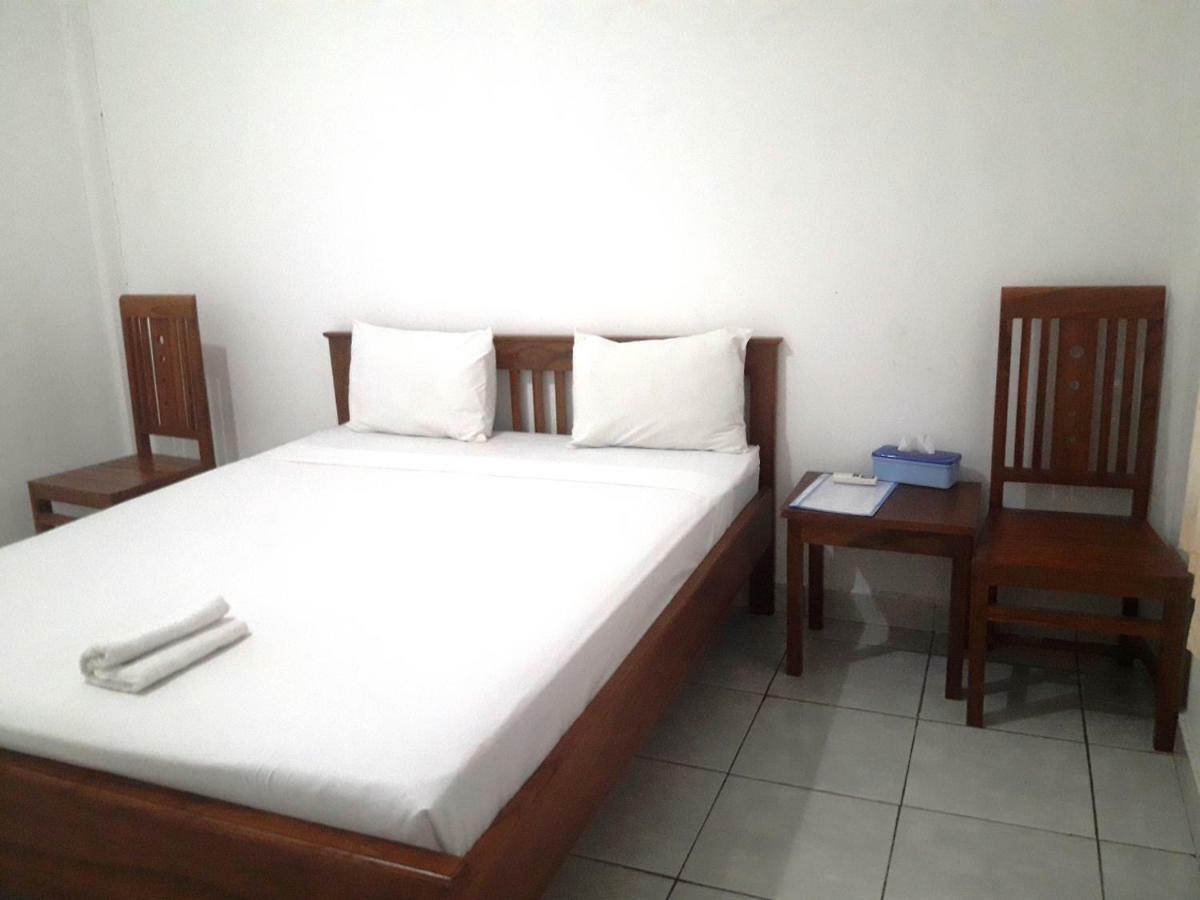 The Teuz B&B Labuan Bajo Extérieur photo