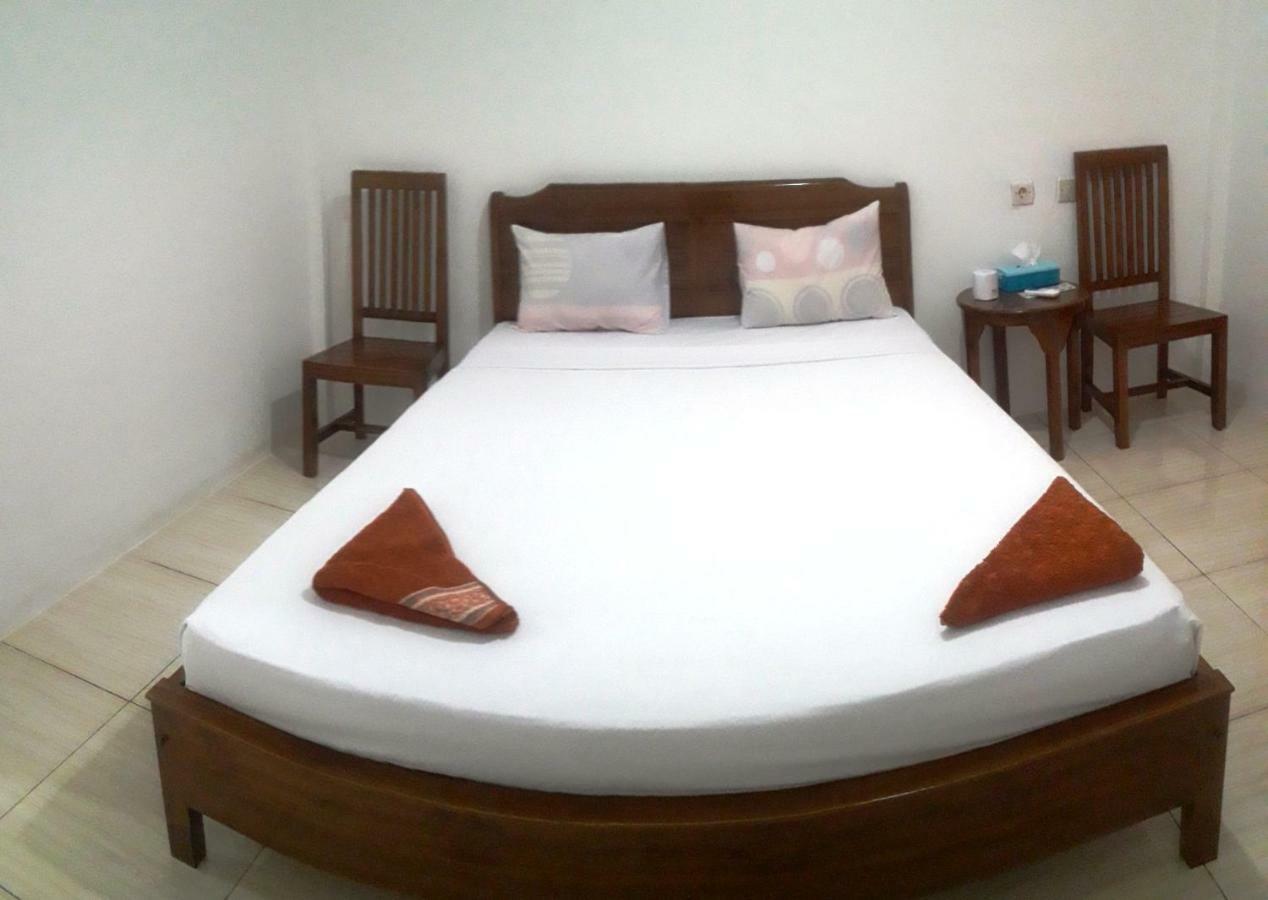 The Teuz B&B Labuan Bajo Extérieur photo