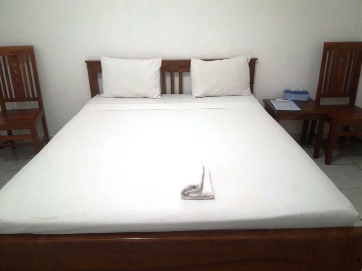 The Teuz B&B Labuan Bajo Extérieur photo